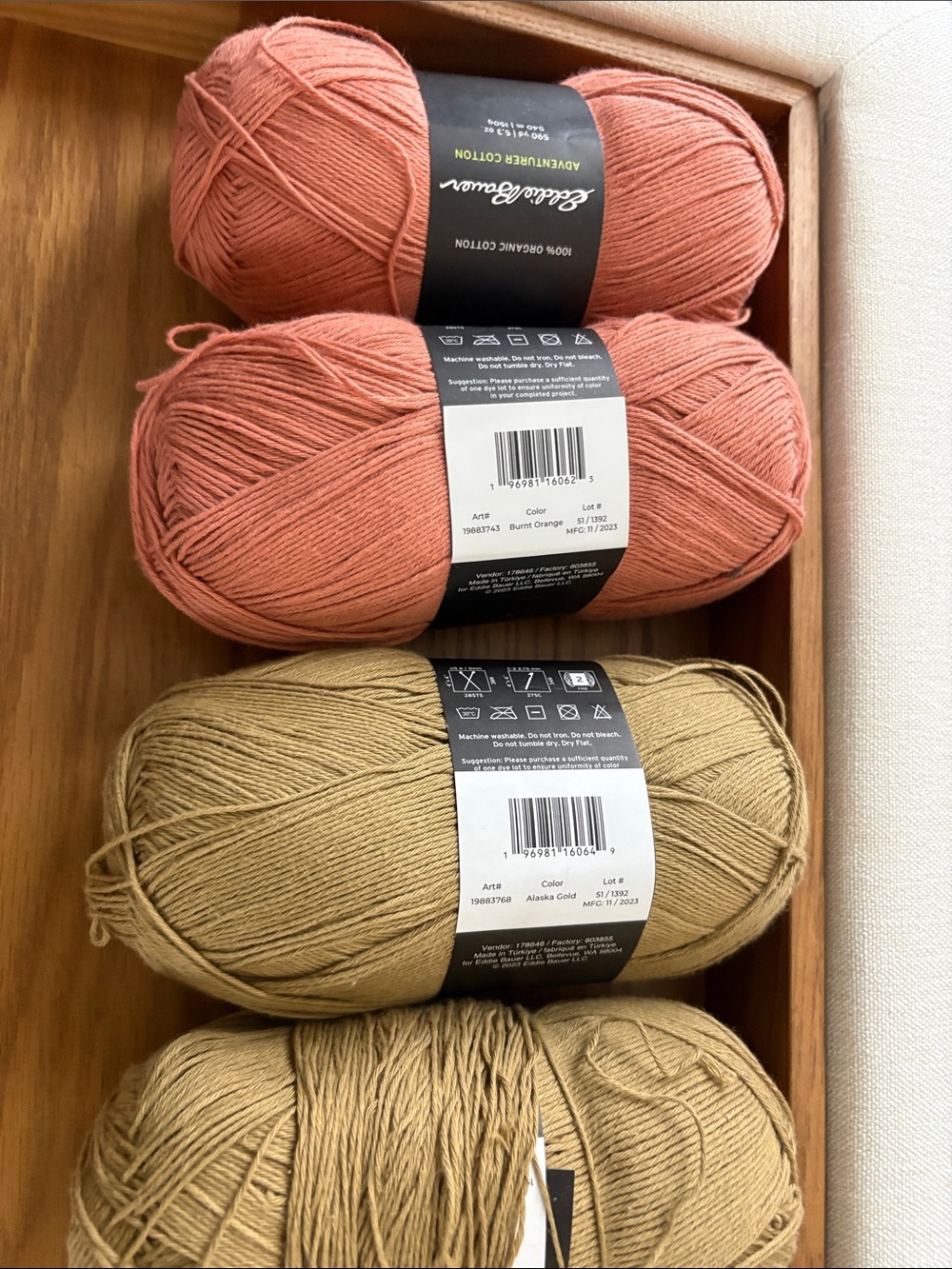 Eddie Bauer Cotton Yarn: Alaska gold,burnt orange, and KC:Red rose, soft ecru - Picture 3 of 4